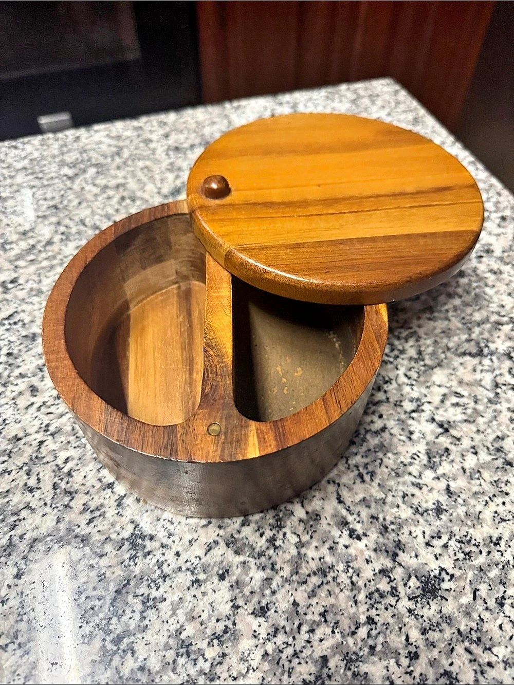Paula Deen Signature Pantryware Wooden 2-Compartment Round Salt Box
